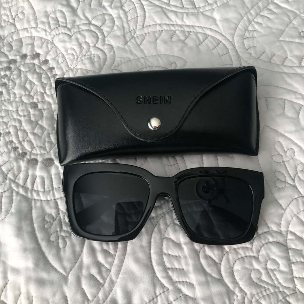 SHEIN Sunglasses